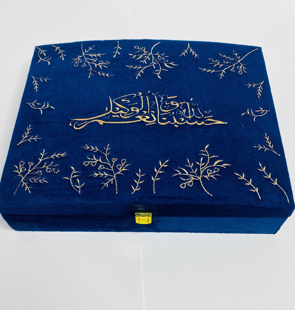 Luxurious embroidery bridal gift set  with beautiful tabseeh and ittar